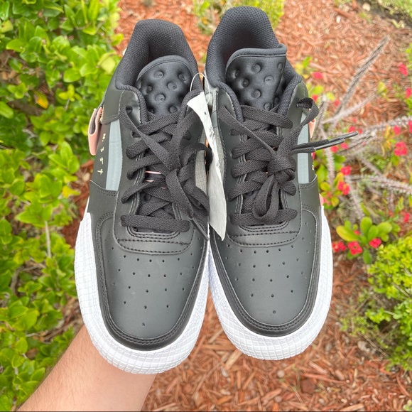 Nike Air Force 1 Low Black Color - Picture 2 of 4